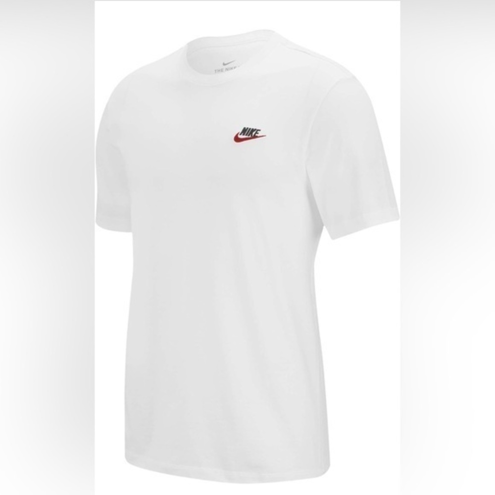 Nike Men’s Sportswear Club T Shirt Medium
